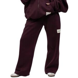 NWT COMFRT Affirmation Limited Edition Maroon Straight Leg Sweatpants Size Small